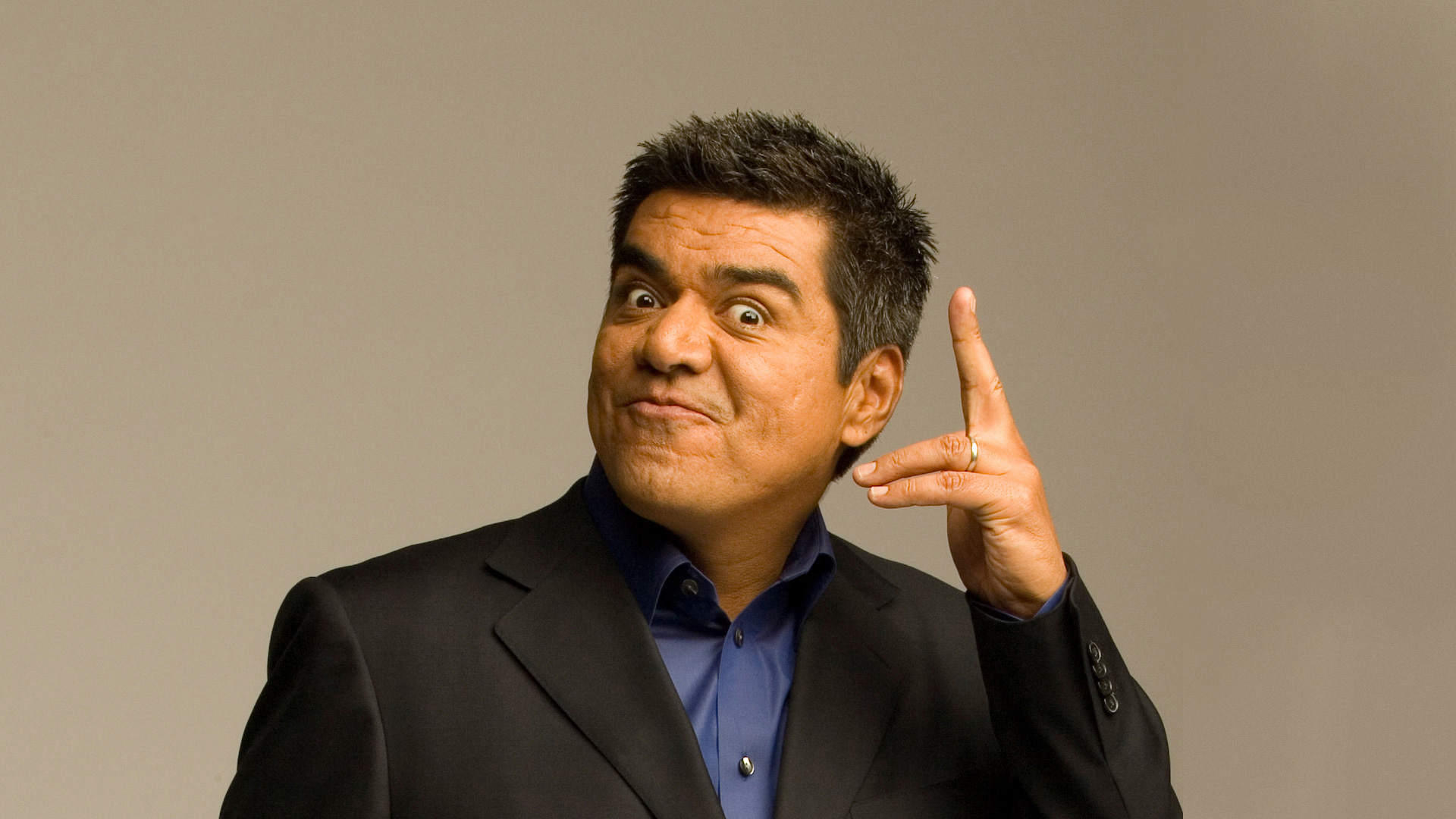 George Lopez Screams At Fan Offended By Latino Joke