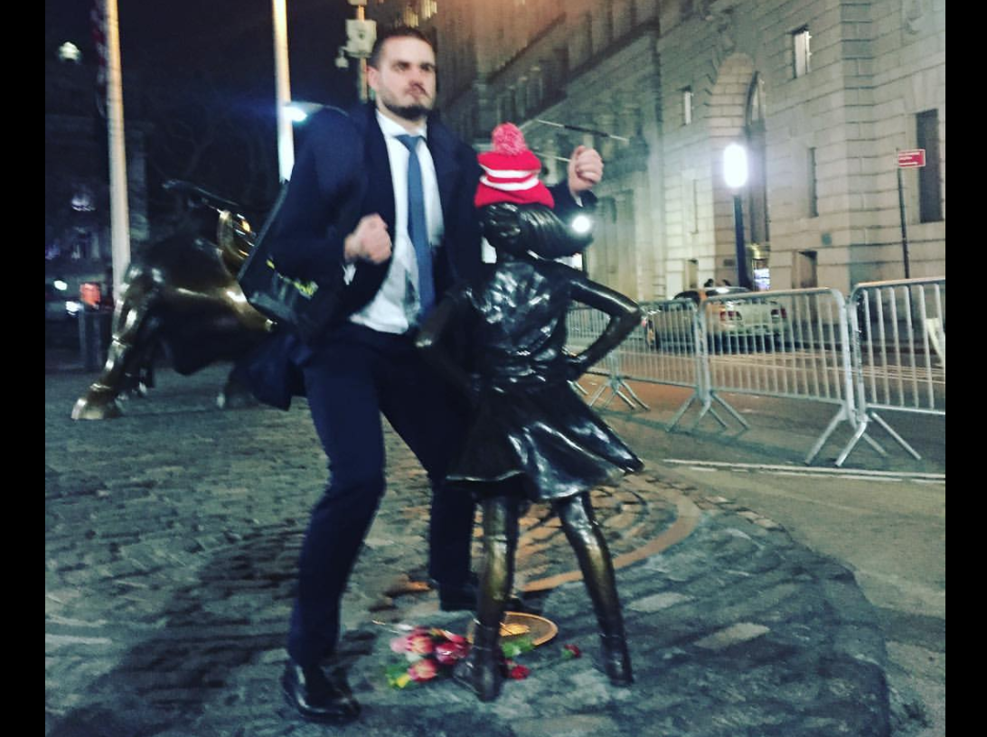 Wall Street Bro Humps Fearless Girl Statue