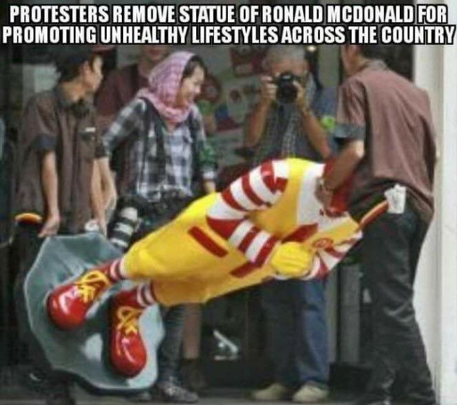 Ronald Mcdonald Sex Porn - Ronald McDonald Statue Removed By Protesters