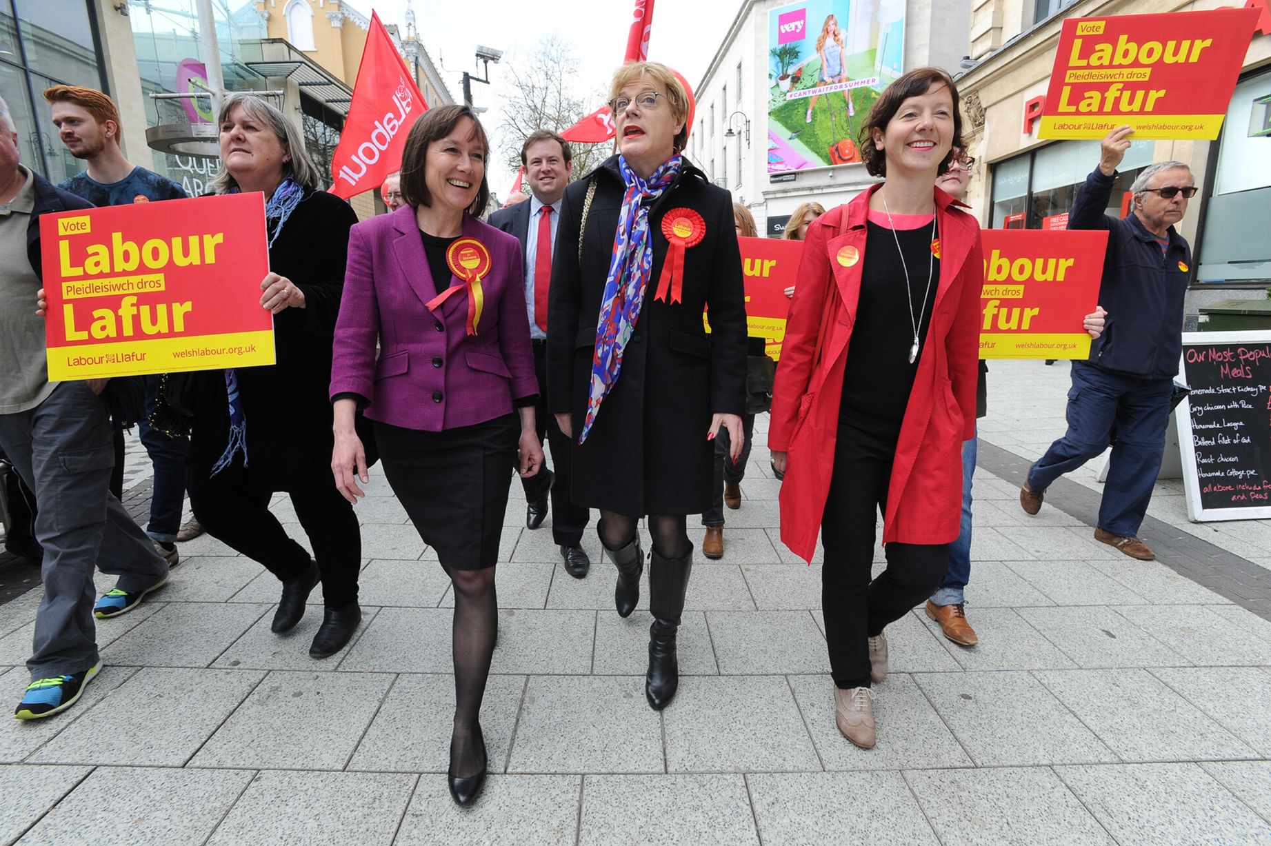 Eddie Izzard Trans MP